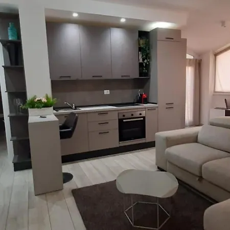 Residenza Sul Mare 公寓 西维尔诺瓦·马尔凯